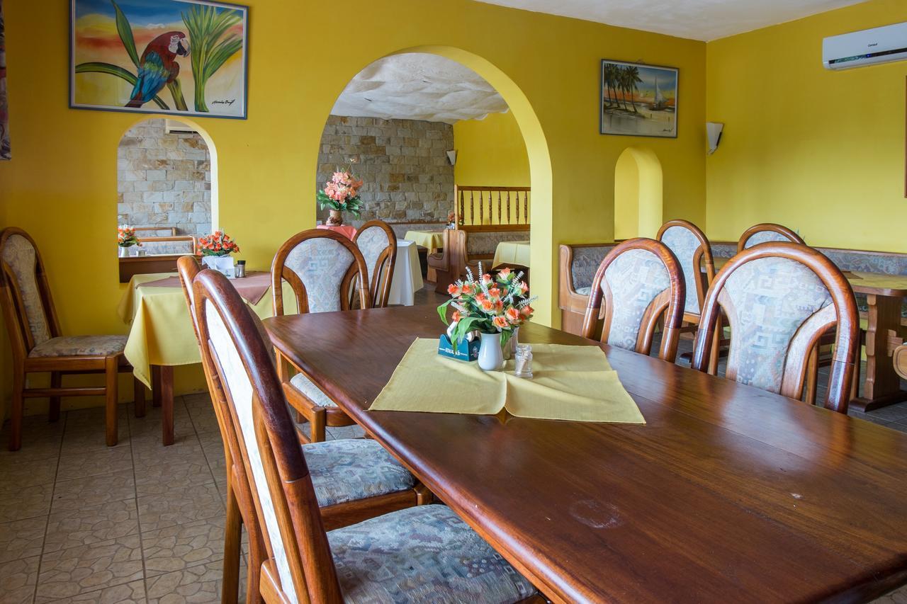 Hotel Independencia Kültér fotó